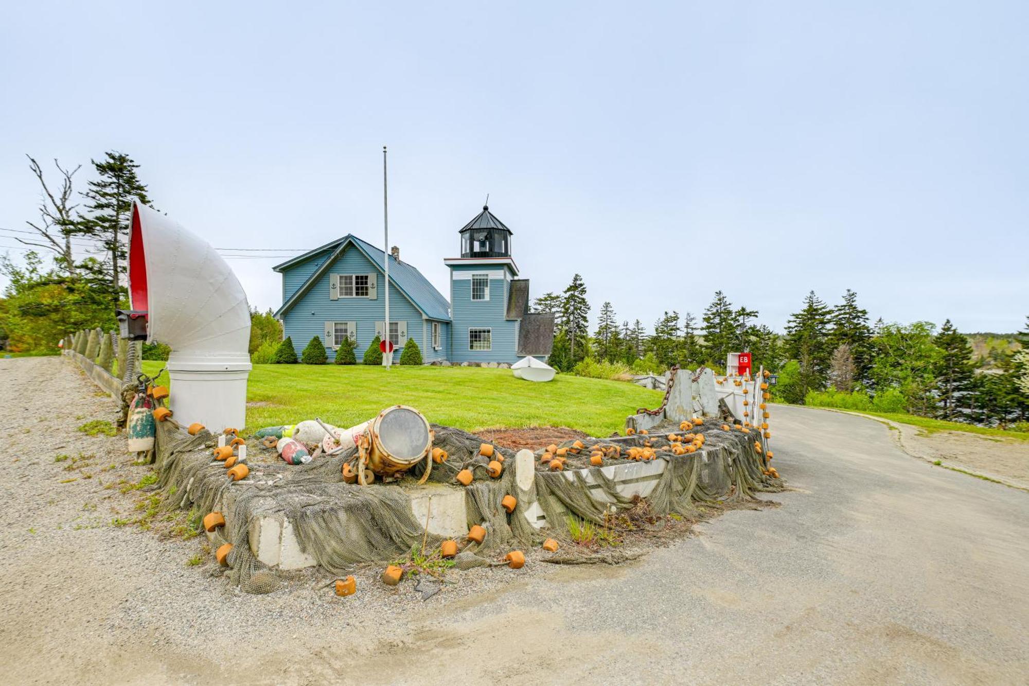 Coastal Maine Home With Deck 4 Mi To Acadia Trails! Bernard Exterior photo