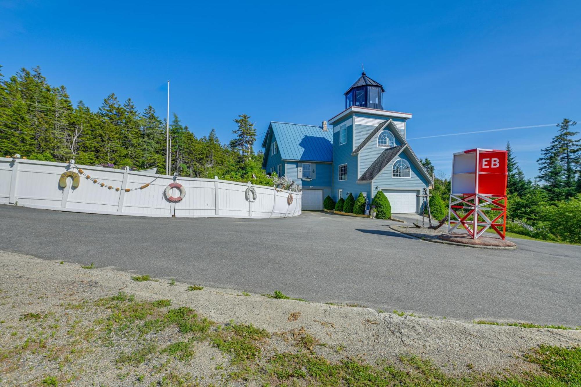 Coastal Maine Home With Deck 4 Mi To Acadia Trails! Bernard Exterior photo