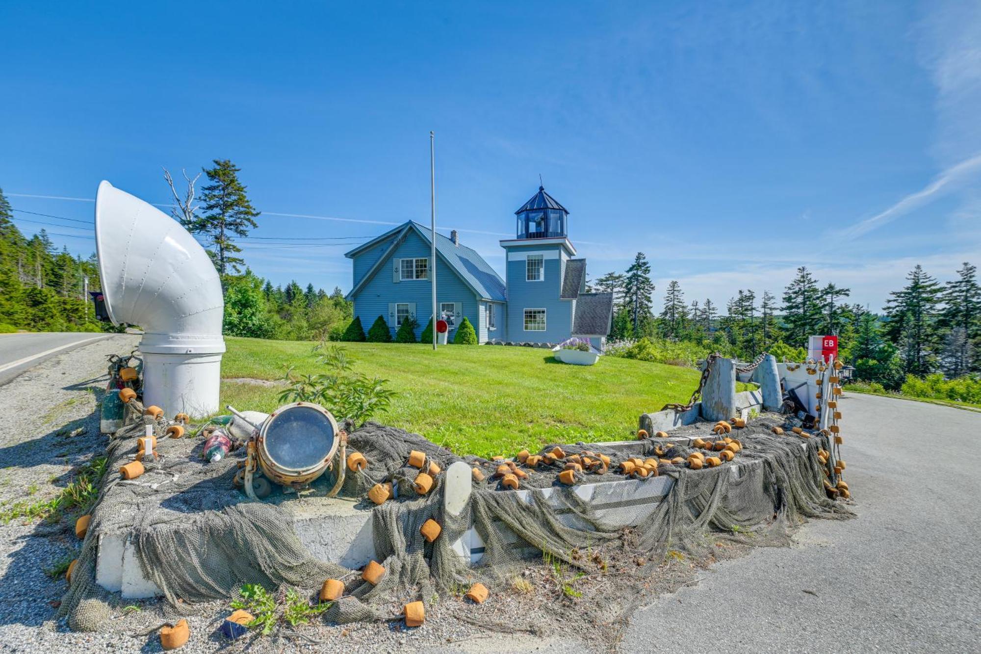 Coastal Maine Home With Deck 4 Mi To Acadia Trails! Bernard Exterior photo